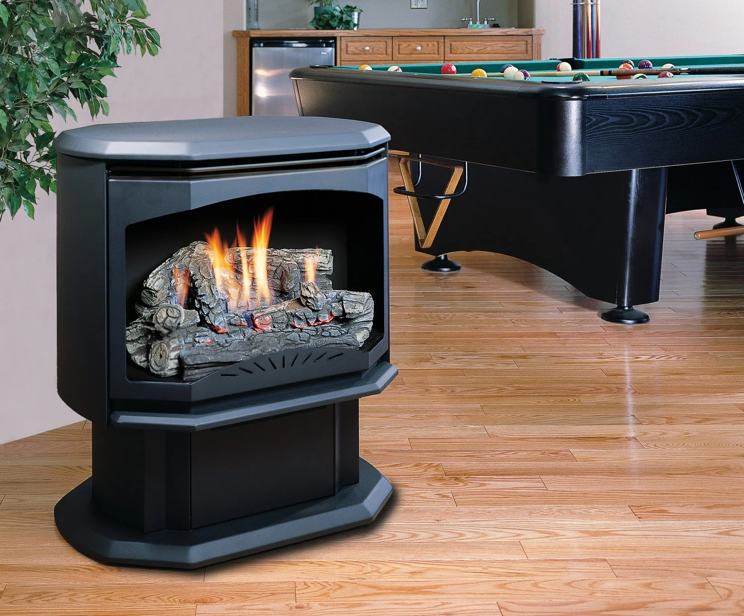 Manufacturer gallery — configurations and optional accessories may vary
