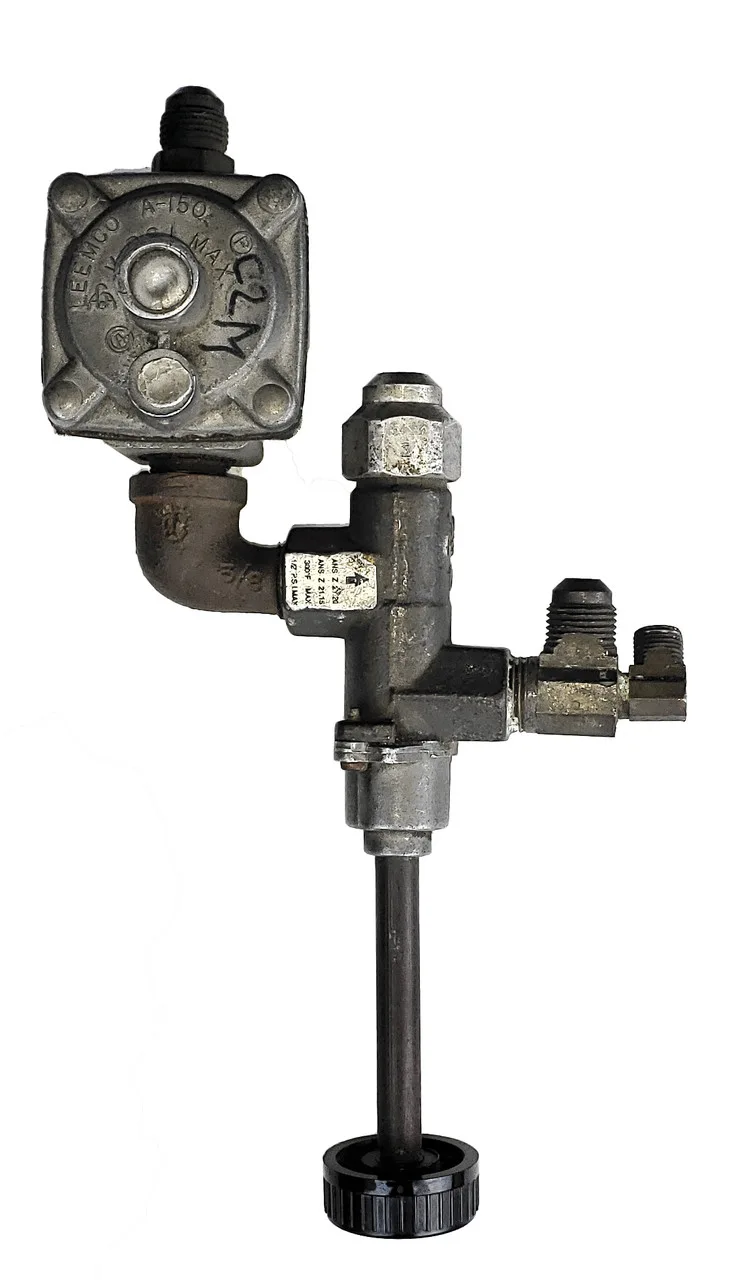 Manufacturer product photo — selected options may vary